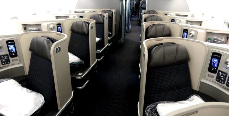 Купуйте статус еліти American Airlines 2025