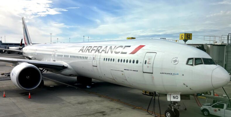 Air France спростовує чутки про кошерні страви