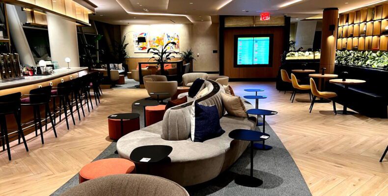 Лаунж Chase Sapphire відкривається в DFW