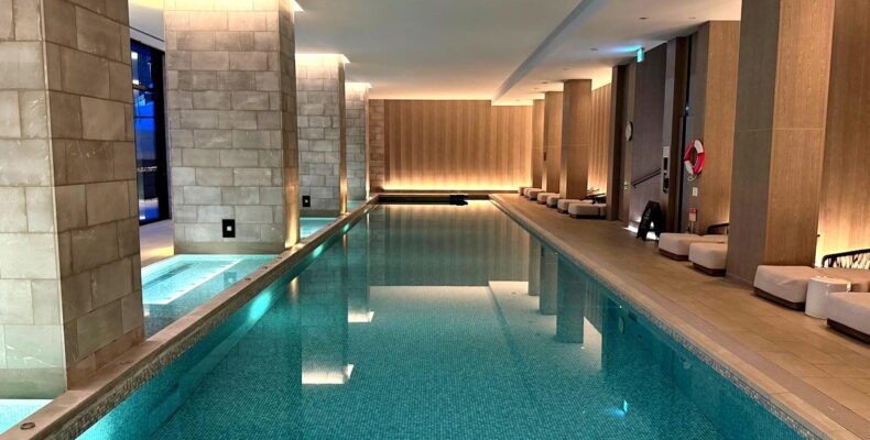 Чи варта Sapphire Reserve для бізнесу своїх коштів?