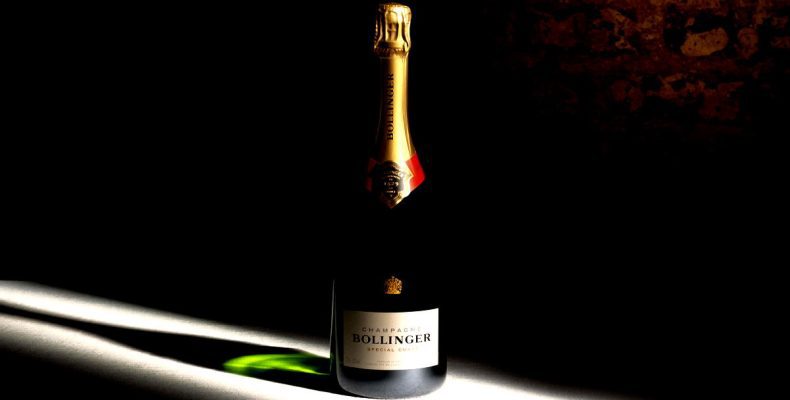Американські авіалінії пропонують шампанське Bollinger
